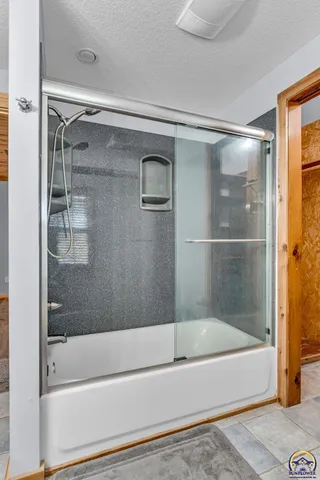 $239,900 | 620 108 Road, Delia, KS 66418