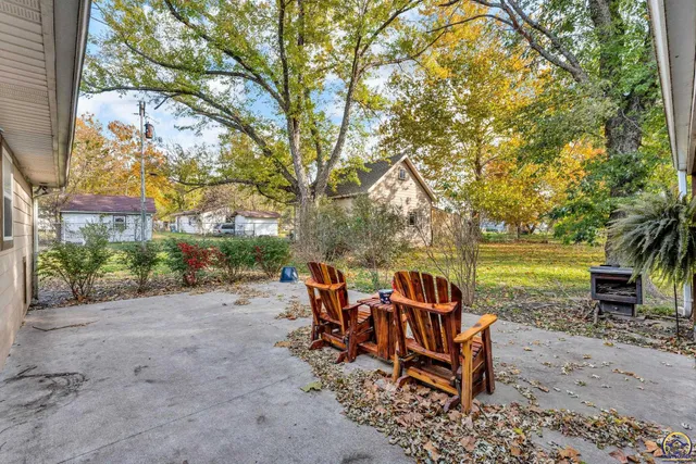 $239,900 | 620 108 Road, Delia, KS 66418