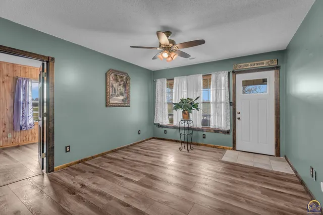 $239,900 | 620 108 Road, Delia, KS 66418