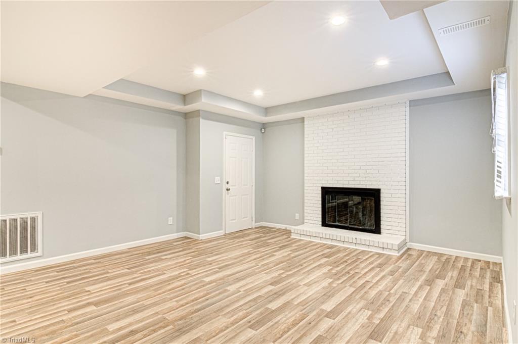 5101 Tower Road Greensboro, NC 27410 - Photo 28 of 36