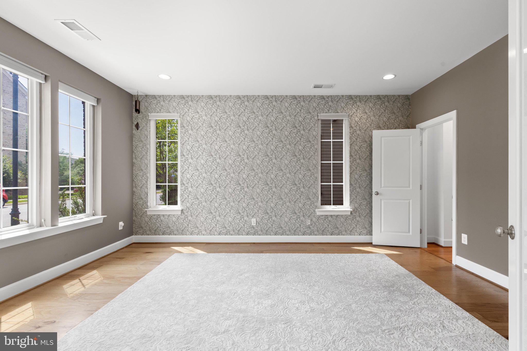 20375 Codman Drive Ashburn, VA 20147 - Photo 8 of 63 Main level bedroom or office