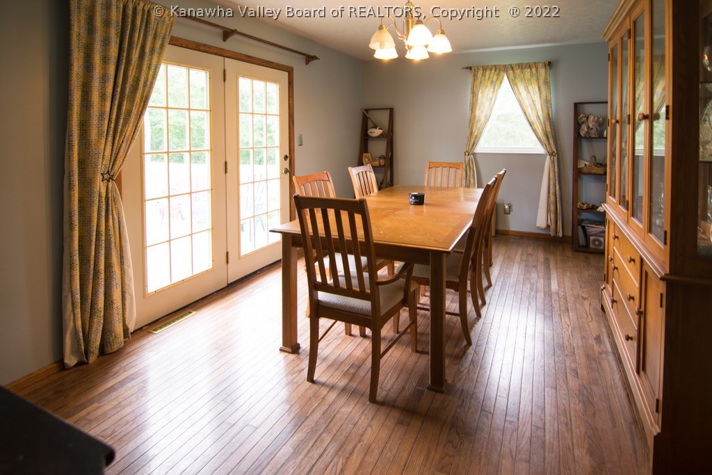 841 Grasslick Ripley, WV 25271 - Photo 5 of 28 Gallery Image 5