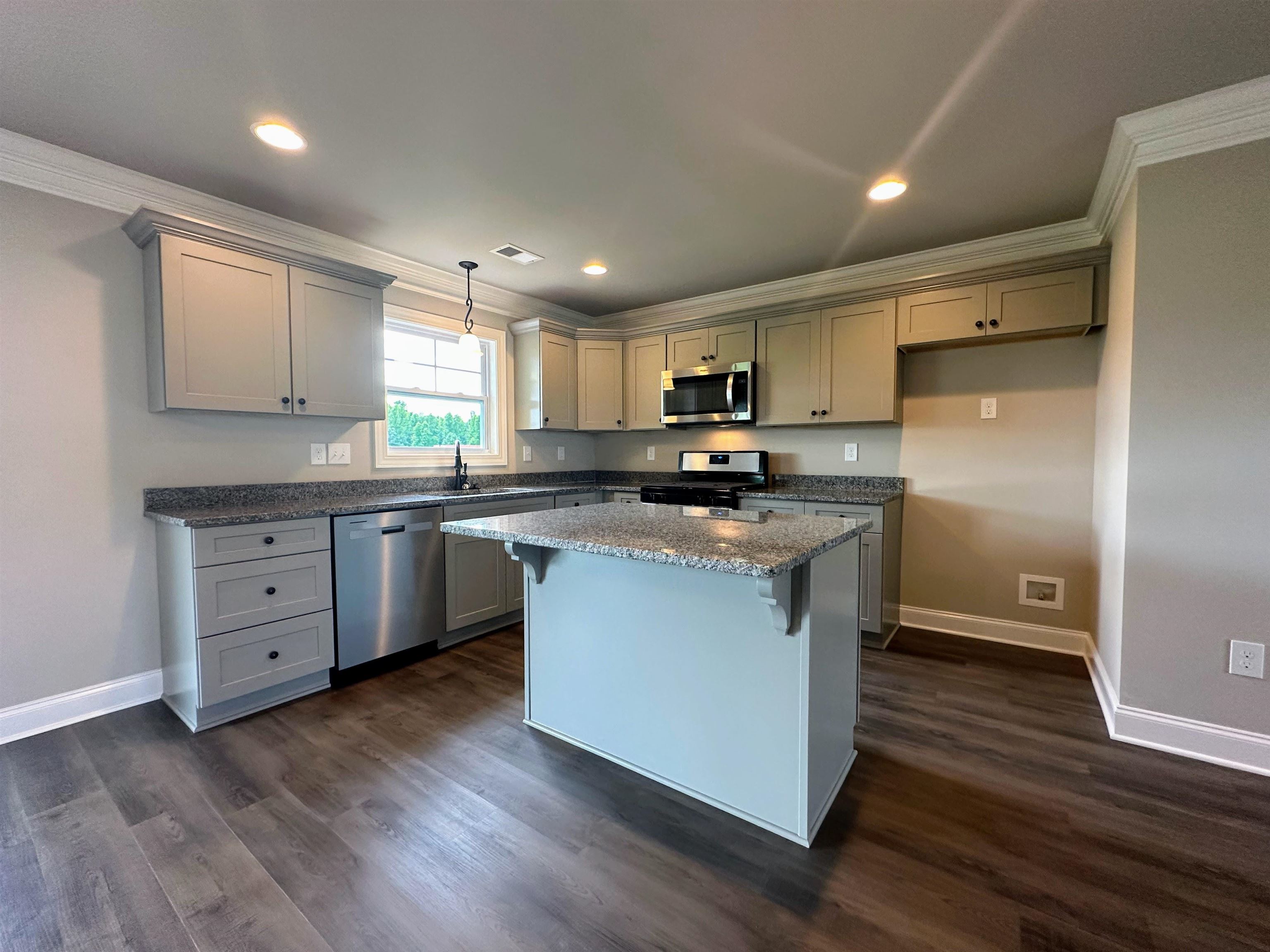 439 Cherokee Creek Road Gaffney, SC 29341 - Photo 5 of 19