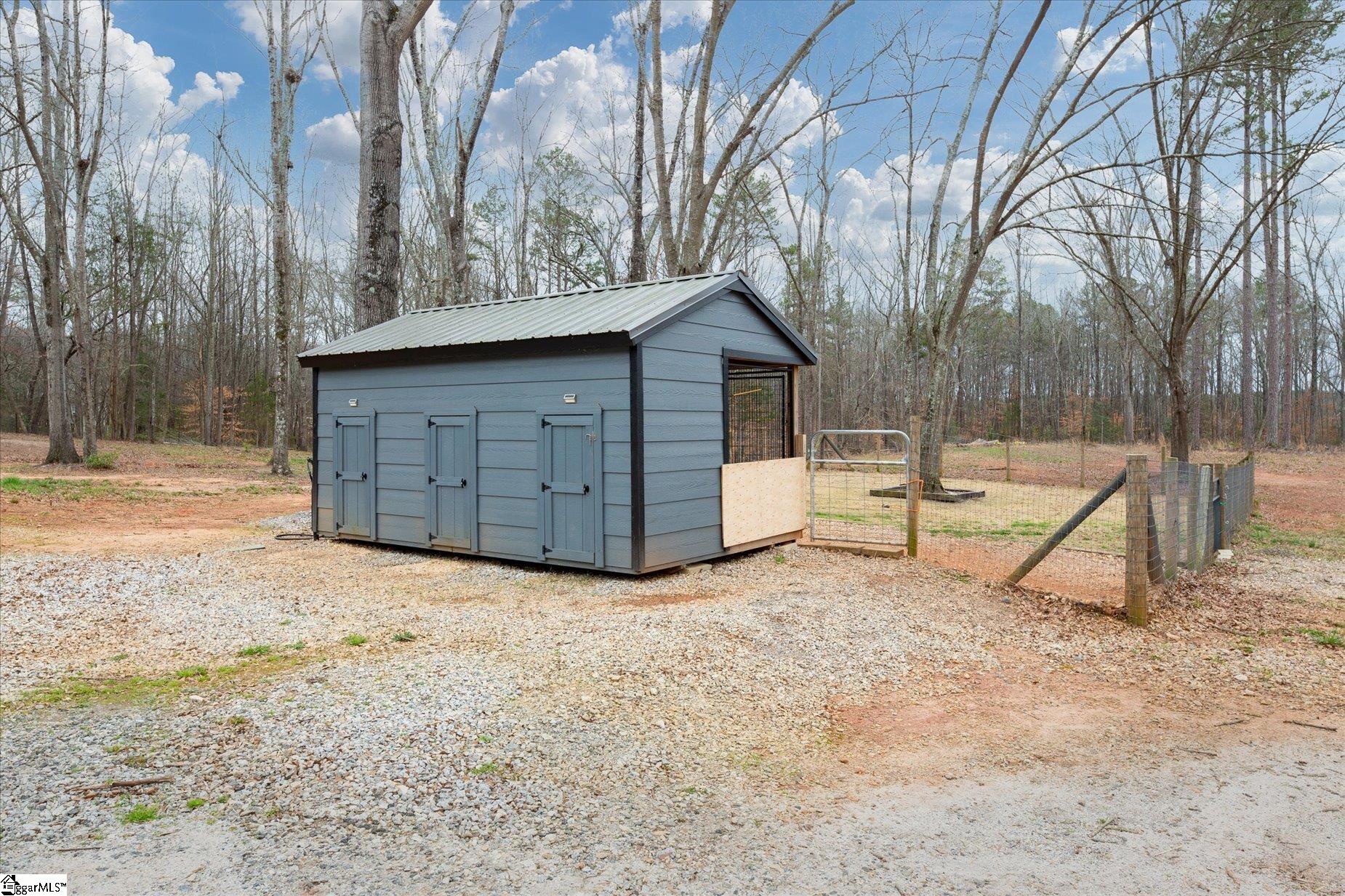 210 Berry Road Pelzer, SC 29669 - Photo 22 of 25