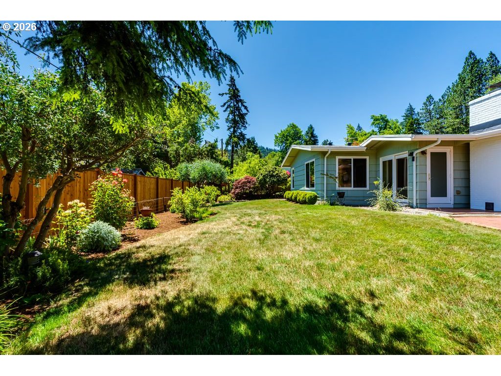 4355 Pearl Street Eugene, OR 97405 - Photo 42 of 47