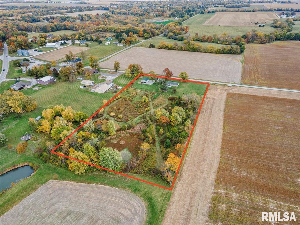30445 Henry Road Girard, IL 62640 - Photo 35 of 44