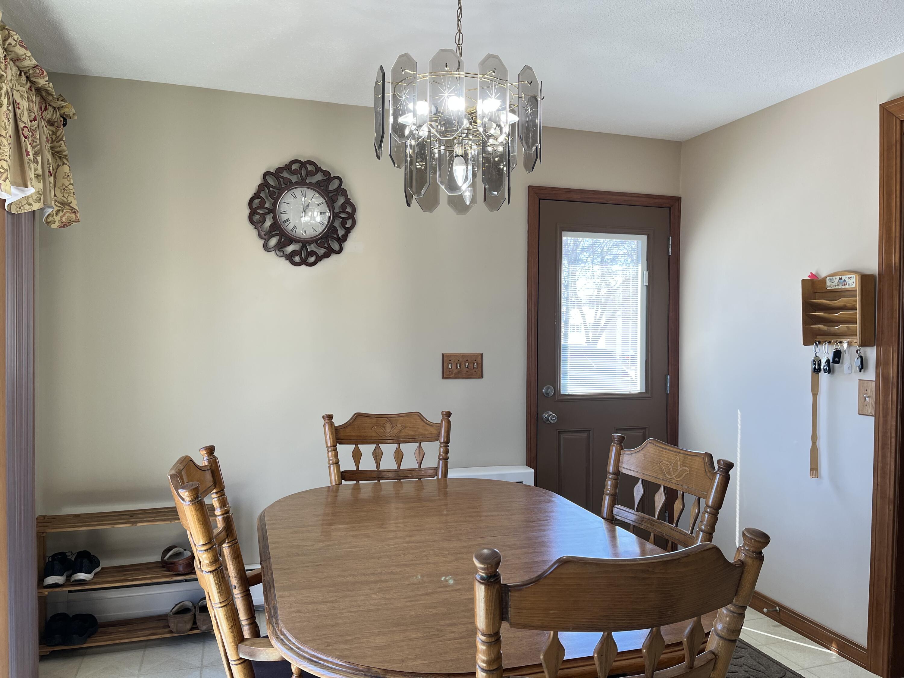 27 Garcelon Street Lewiston, ME 04240 - Photo 6 of 27 IMG_3924 (1)