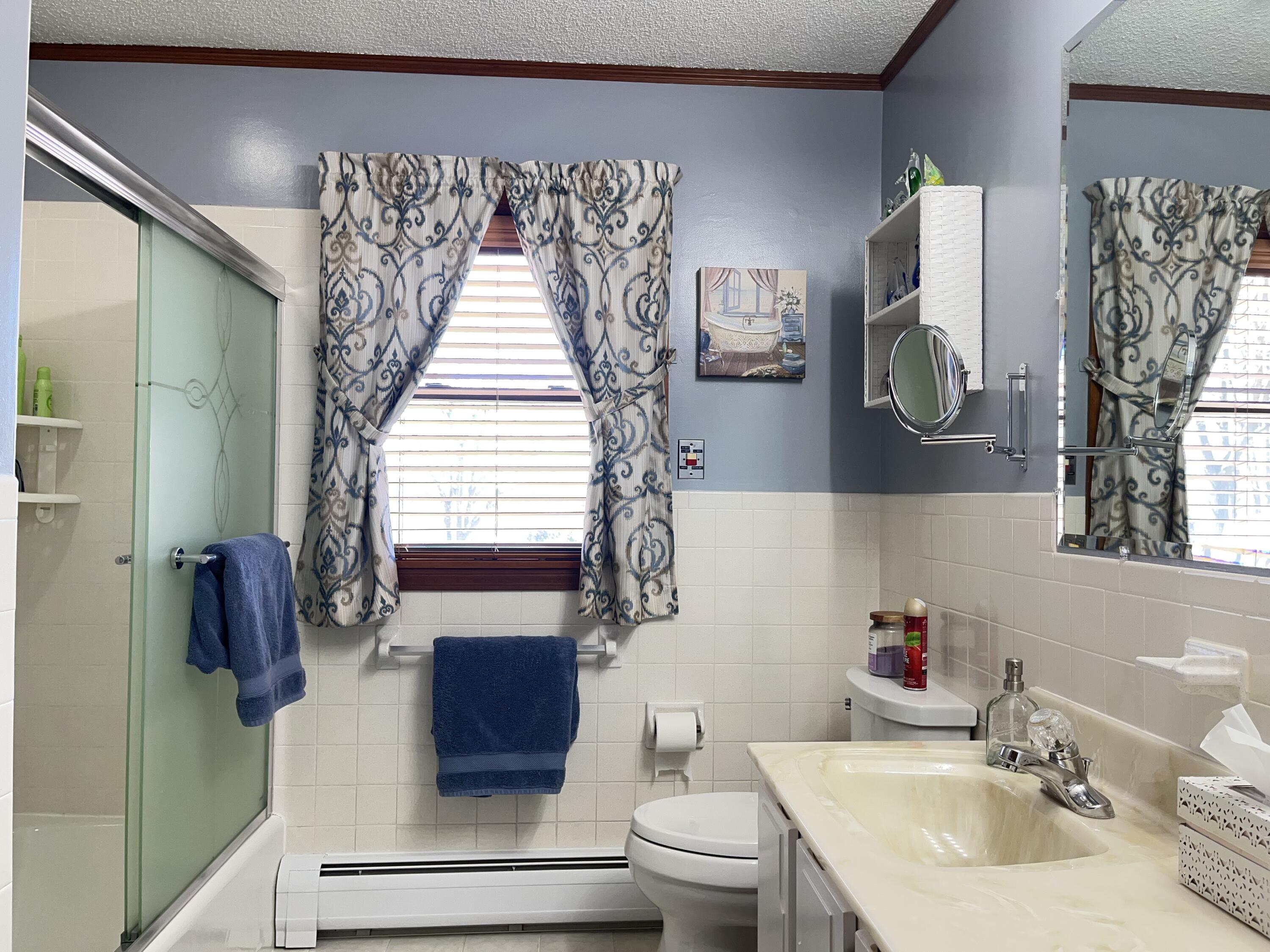 27 Garcelon Street Lewiston, ME 04240 - Photo 10 of 27 IMG_3931