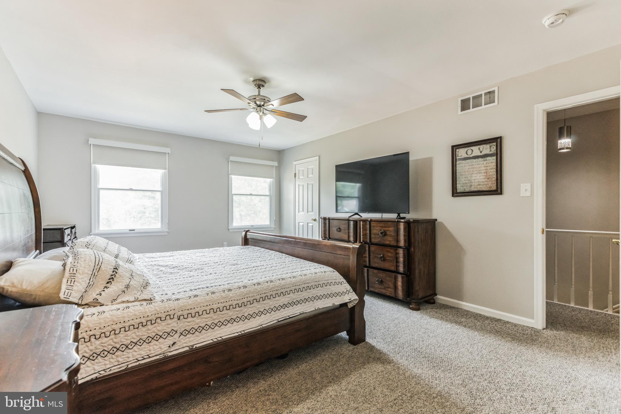 114 Strawberry Drive Shamong, NJ 08088 - Photo 15 of 30 Primary Bedroom