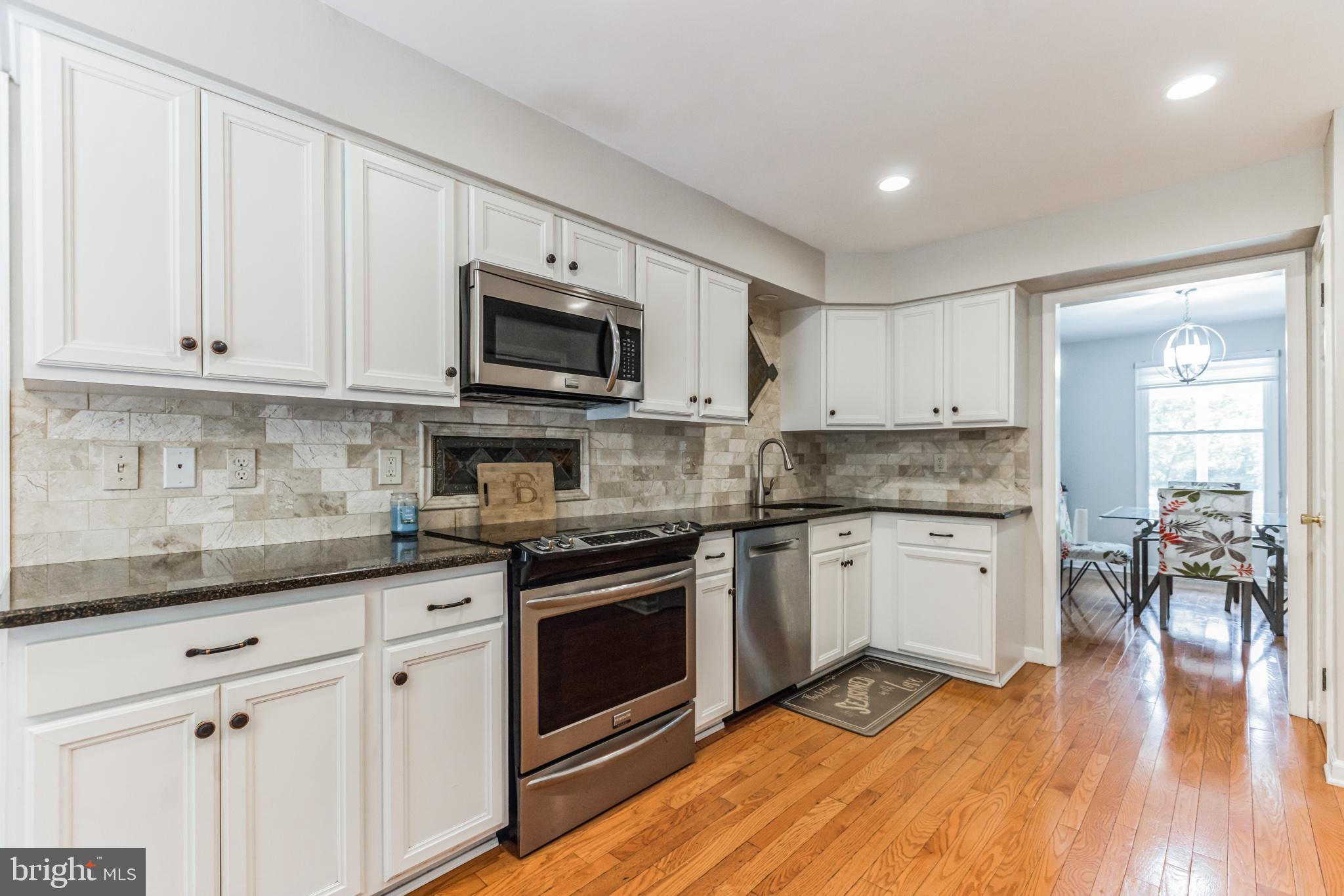 114 Strawberry Drive Shamong, NJ 08088 - Photo 5 of 30 Kitchen