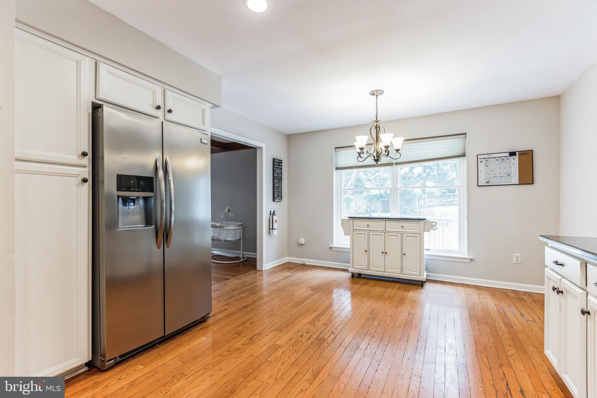 114 Strawberry Drive Shamong, NJ 08088 - Photo 6 of 30 Kitchen