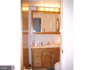 1921 Carter Road Folcroft, PA 19032 - Photo 5 of 6