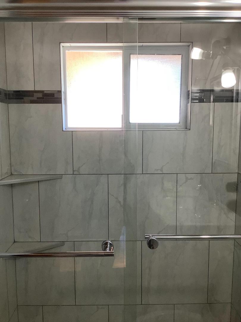 2629 El Segundo Drive Rancho Cordova, CA 95670 - Photo 32 of 63 a bathroom with a window