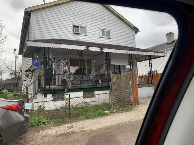 $24,900 | 419 2nd Street, Chestnut Ridge, PA 15422