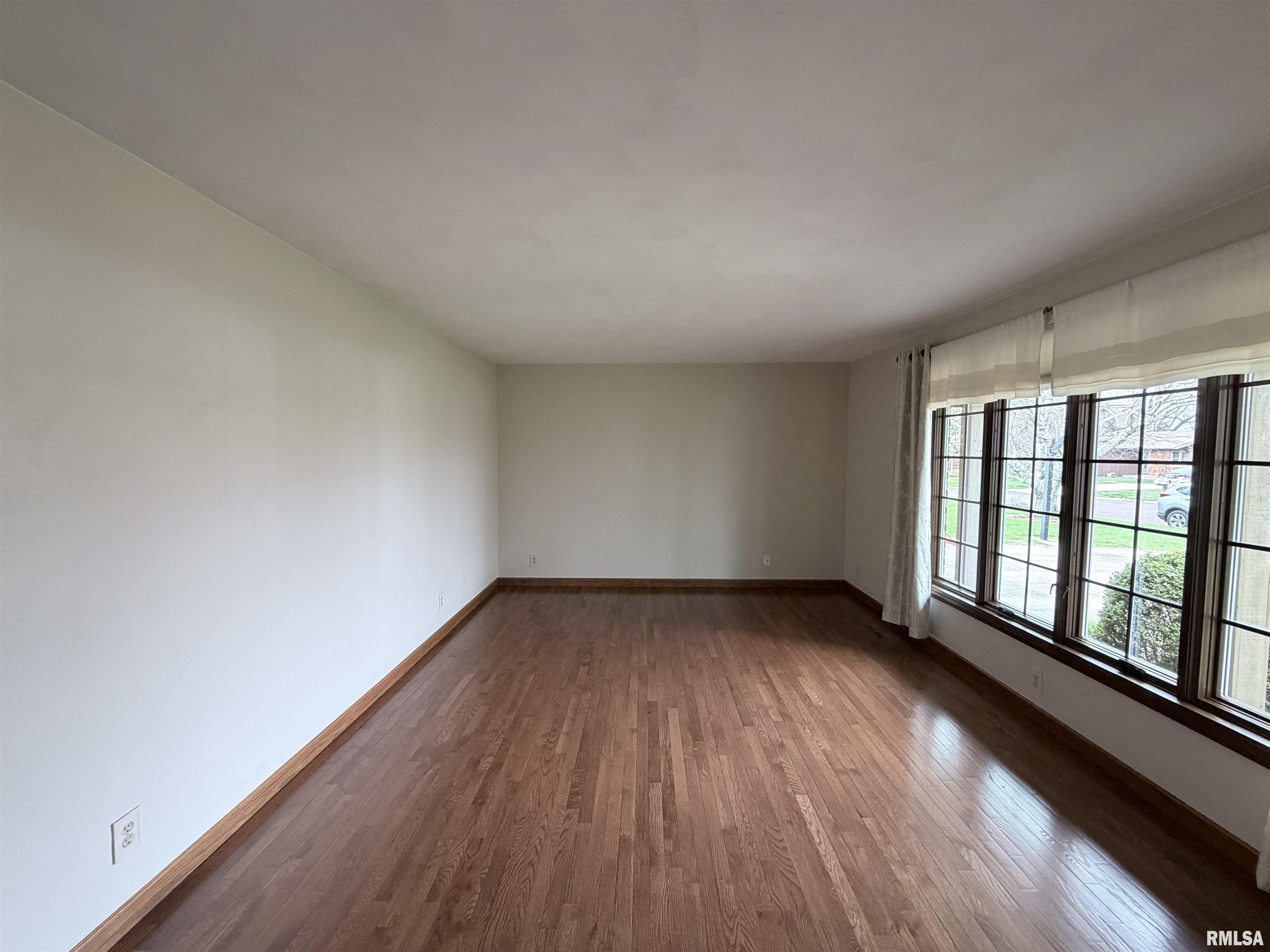 1202 Arthur Lane Metamora, IL 61548 - Photo 11 of 66