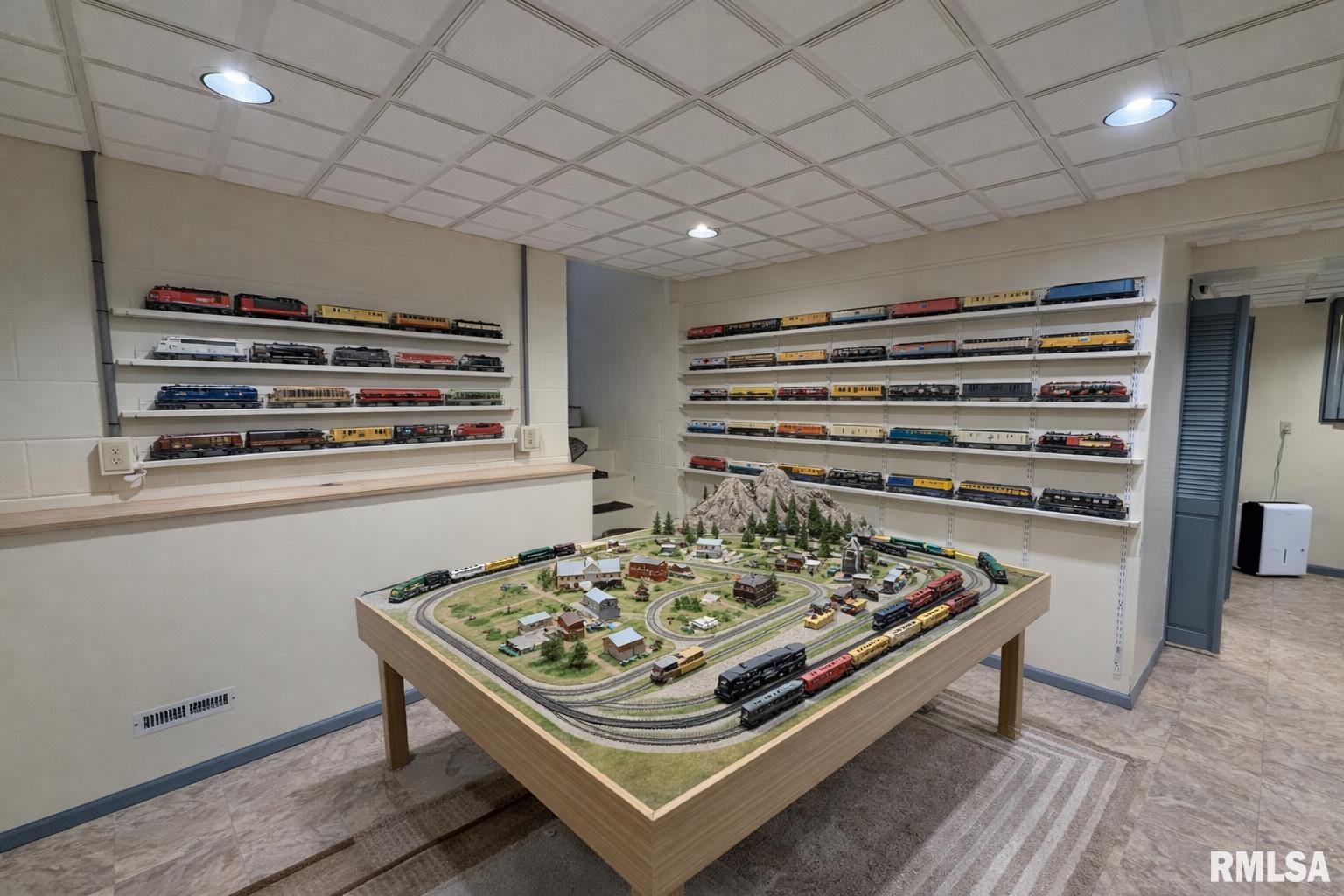 1202 Arthur Lane Metamora, IL 61548 - Photo 44 of 66