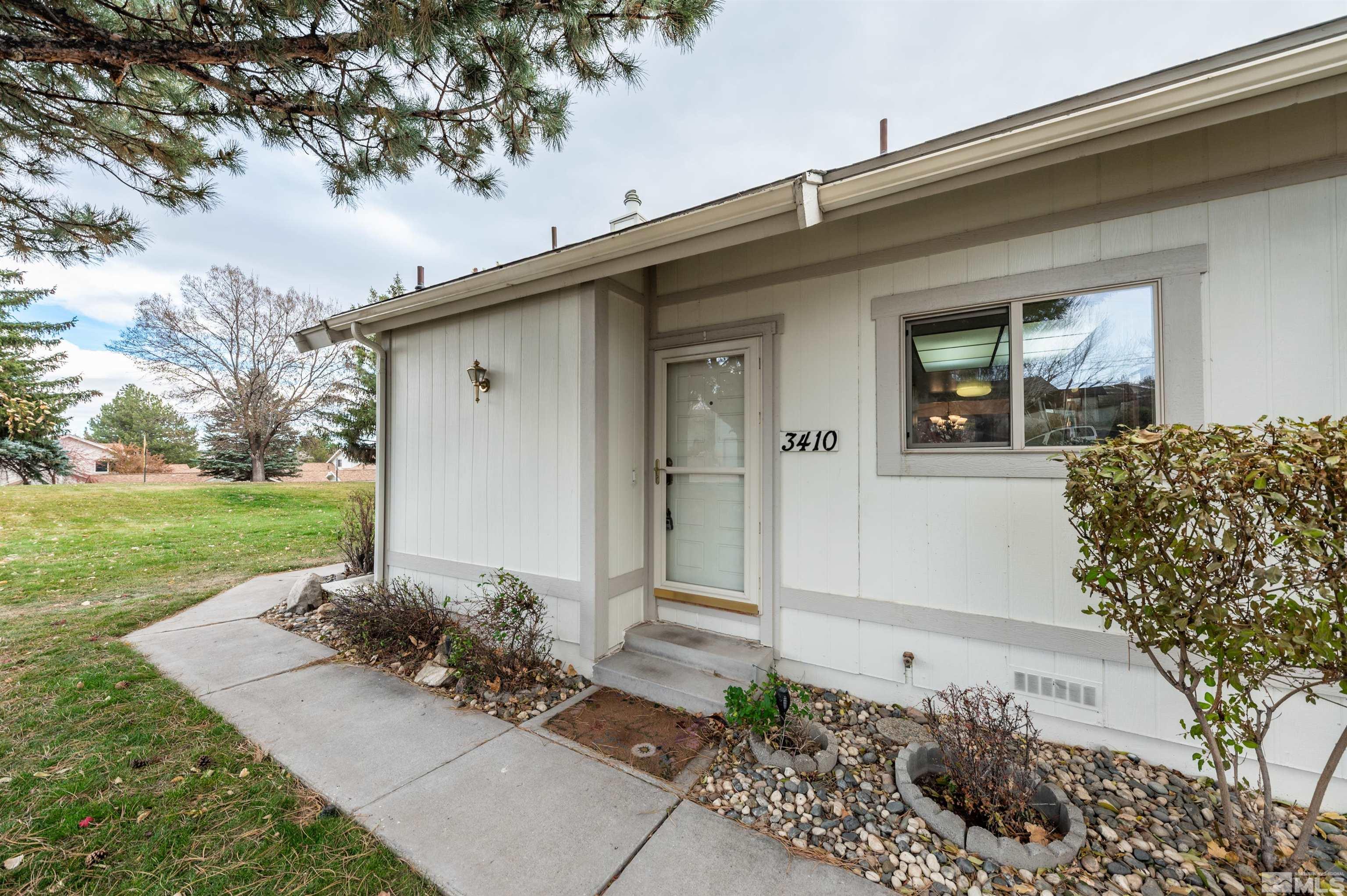 3410 Bowie Road Reno, NV 89503 - Photo 3 of 33 Photo 3