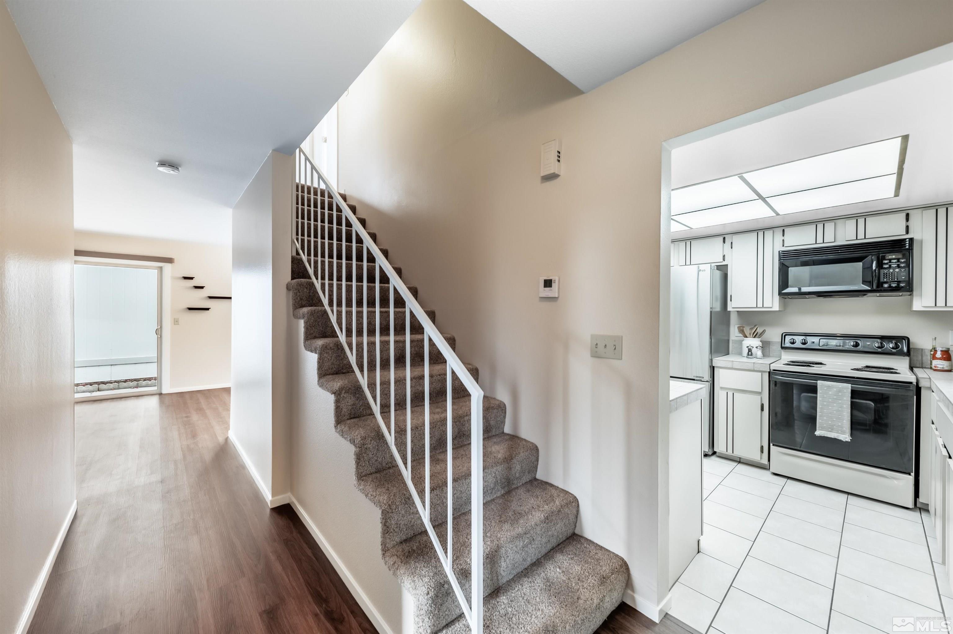 3410 Bowie Road Reno, NV 89503 - Photo 4 of 33 Photo 4