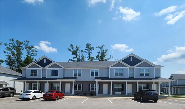 $2,050 | 8400 Allied Way, Unit A, O'Fallon, IL 62269