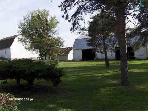 160 East Castle Road Fostoria, MI 48435 - Photo 2 of 26 596483-1.JPG