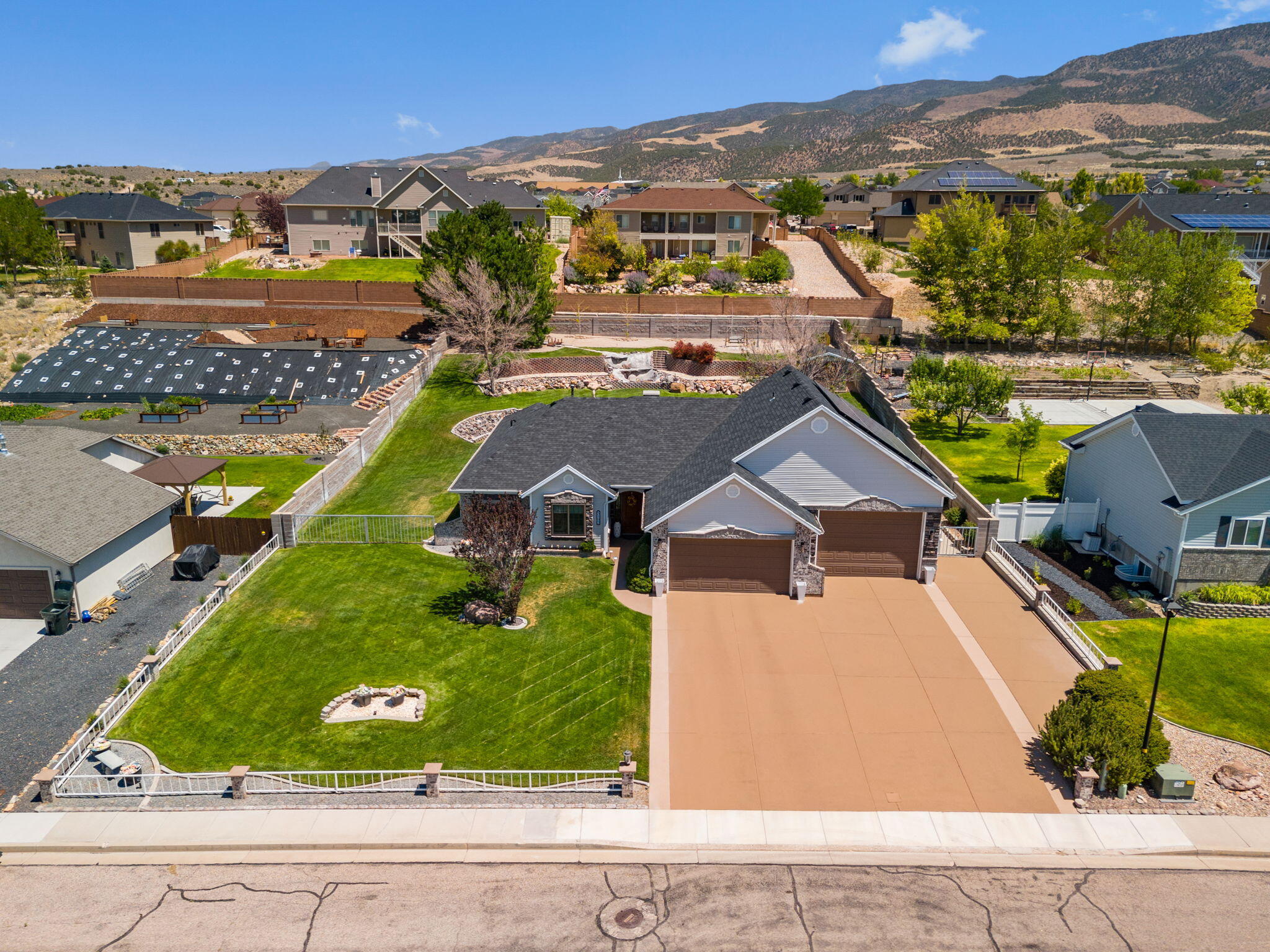 5192 Juniper Ridge Road Enoch, UT 84721 - Photo 39 of 53 2-web-or-mls-5192-juniper-ridge-rd