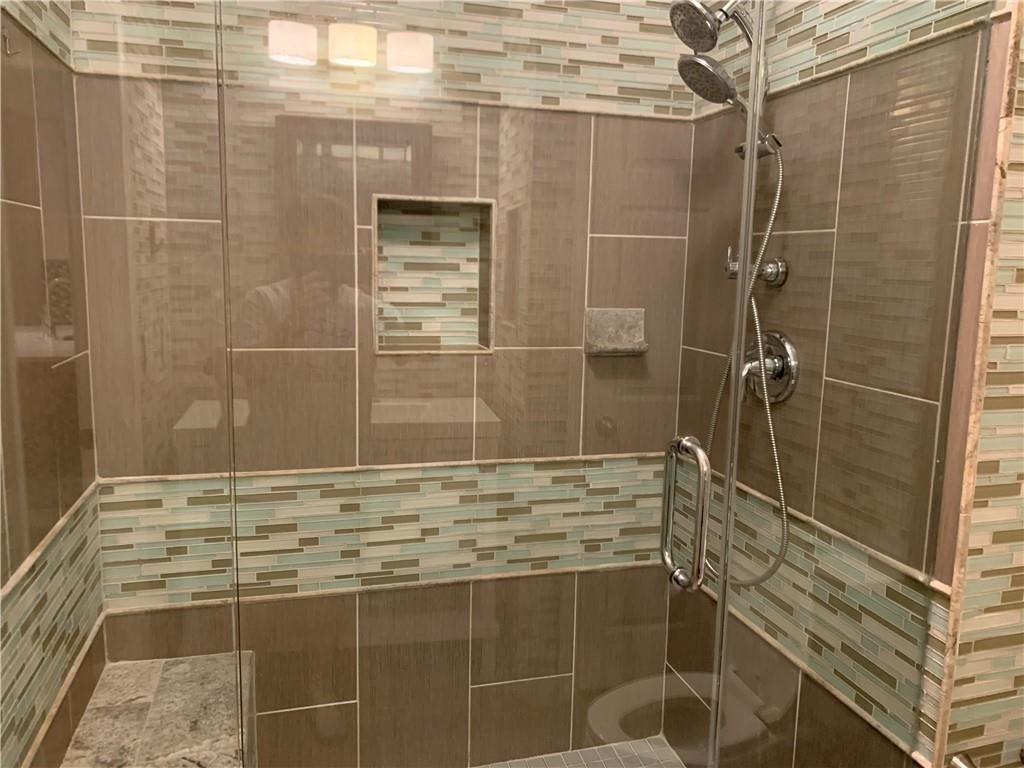 1120 Westchester Ridge Northeast Atlanta, GA 30329 - Photo 12 of 19