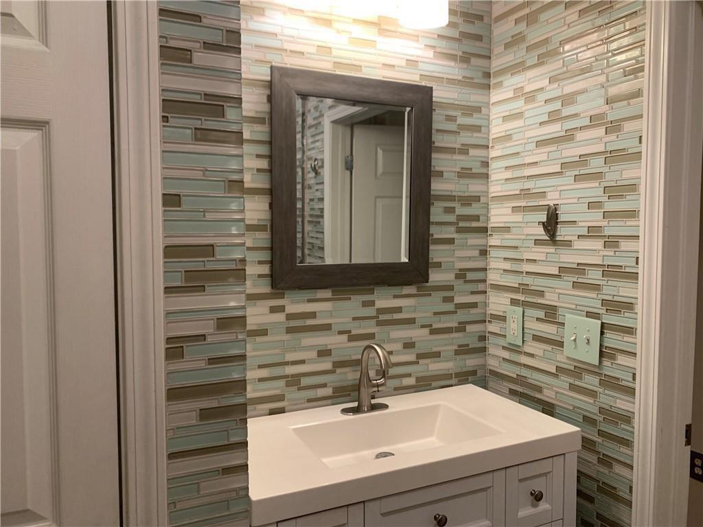 1120 Westchester Ridge Northeast Atlanta, GA 30329 - Photo 13 of 19