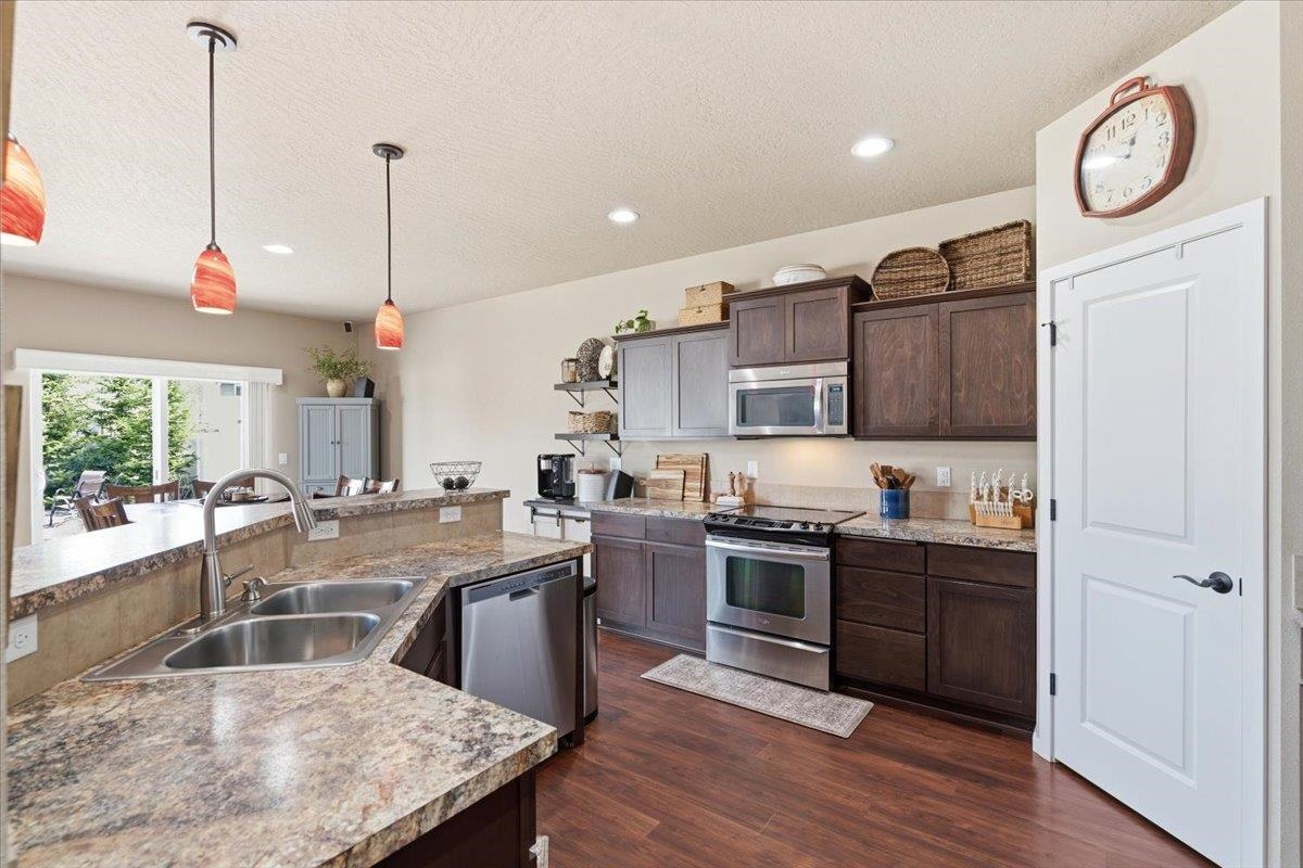 6986 Cornwall Street Coeur D'Alene, ID 83815 - Photo 14 of 43