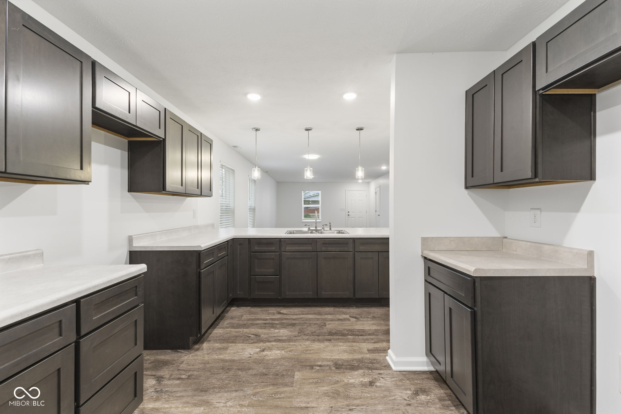 1918 Calvin Street Indianapolis, IN 46203 - Photo 15 of 34