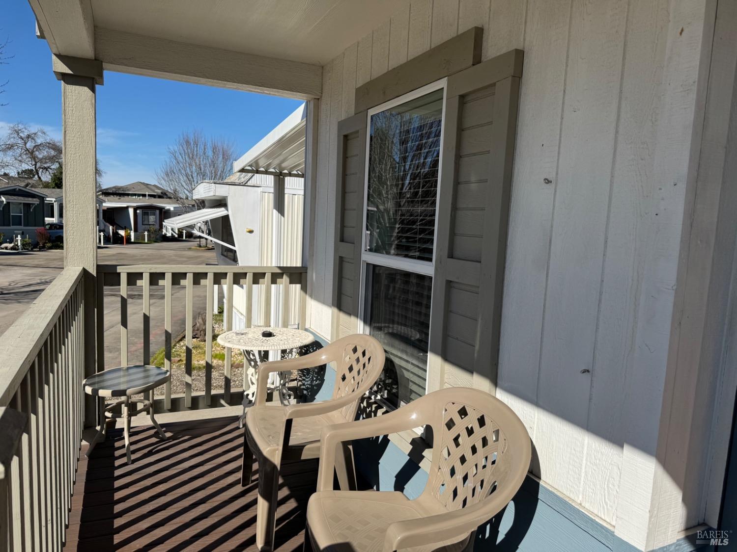 62 Romani Court Santa Rosa, CA 95407 - Photo 6 of 32 a view of a balcony dining area