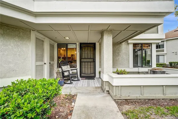 $465,000 | 25713 Sycamore Pointe, Lake Forest, CA 92630