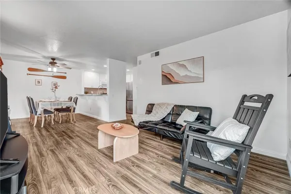 $465,000 | 25713 Sycamore Pointe, Lake Forest, CA 92630