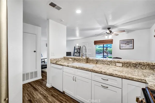 $465,000 | 25713 Sycamore Pointe, Lake Forest, CA 92630