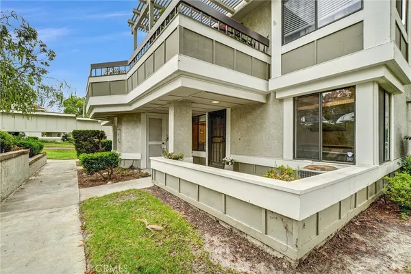 $465,000 | 25713 Sycamore Pointe, Lake Forest, CA 92630