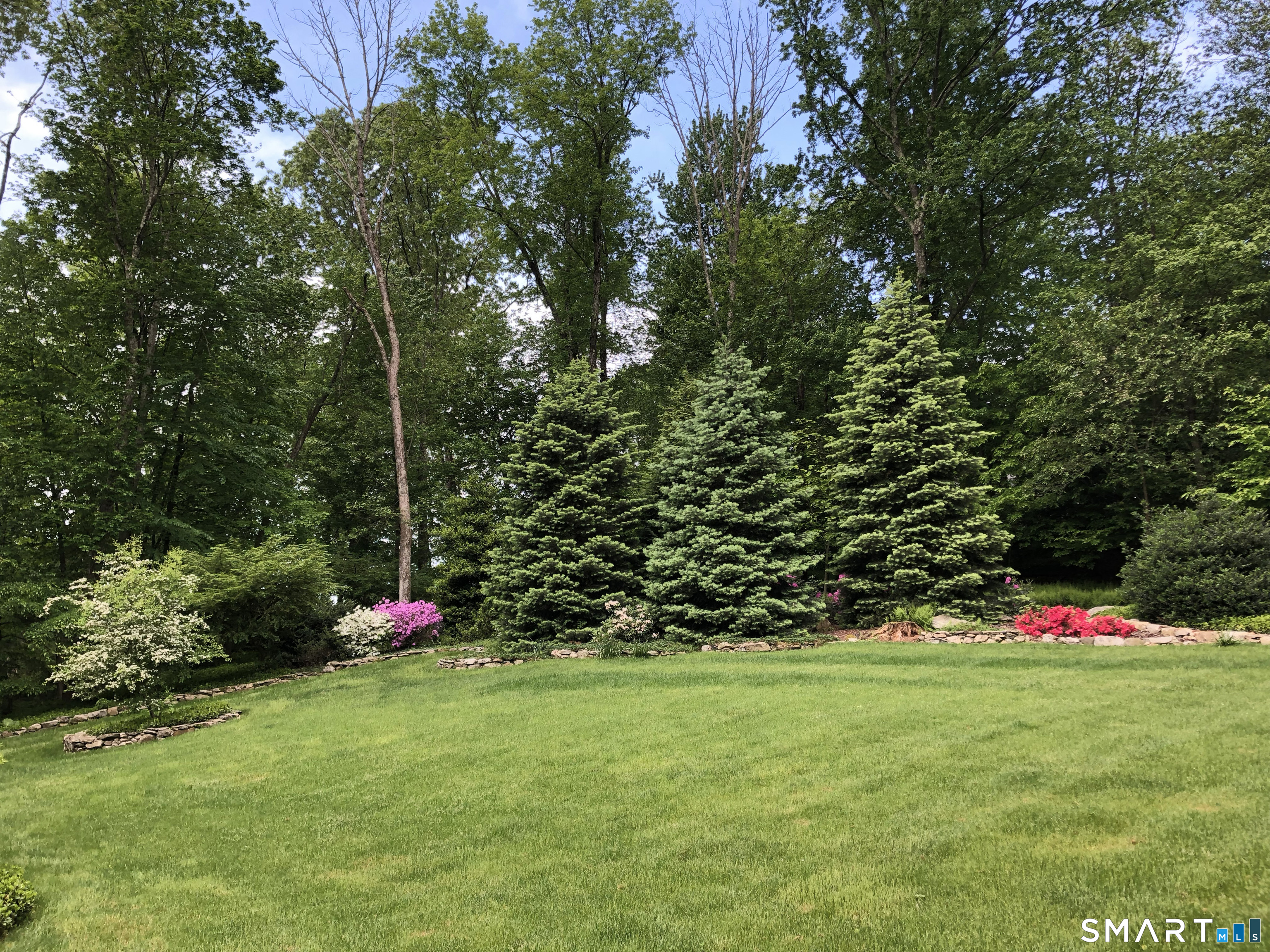 19 Hull Place Ridgefield, CT 06877 - Photo 34 of 39