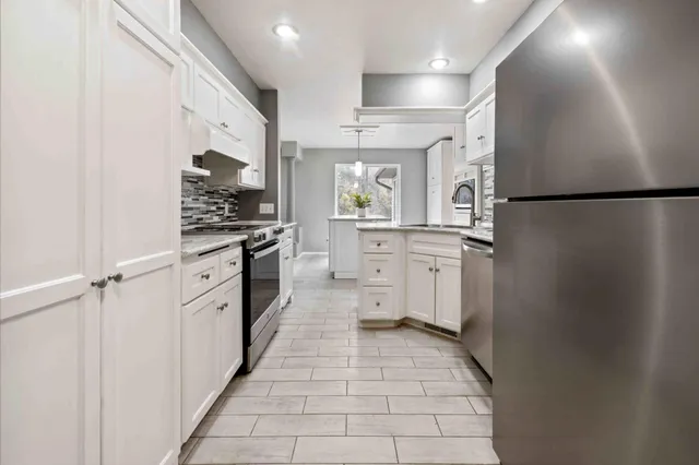 $485,000 | 6563 Parkview Circle South, Baxter, MN 56425