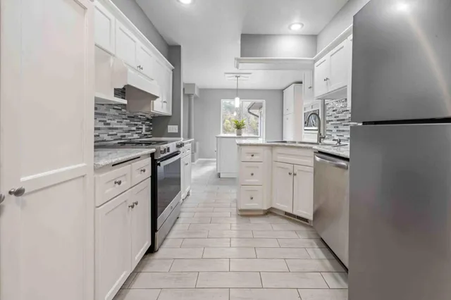 $485,000 | 6563 Parkview Circle South, Baxter, MN 56425