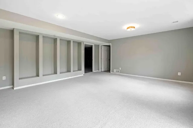 $485,000 | 6563 Parkview Circle South, Baxter, MN 56425