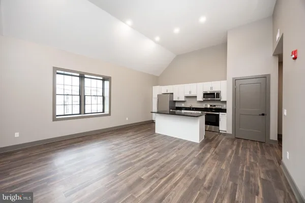 $1,675 | 122 Penn Avenue, Telford, PA 18969