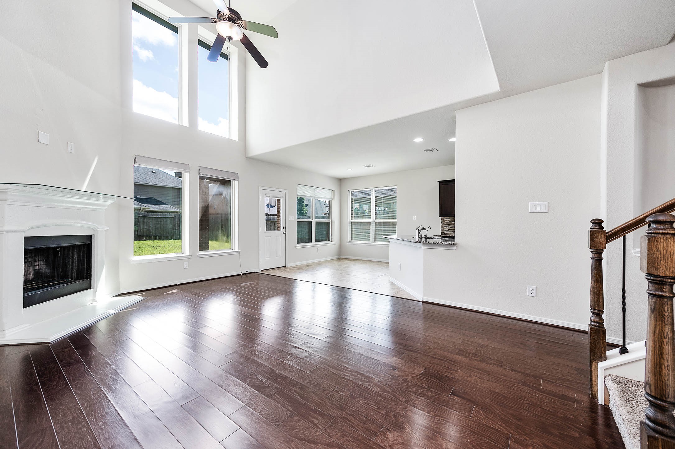 9619 Sumter Court Rosenberg, TX 77469 - Photo 8 of 32