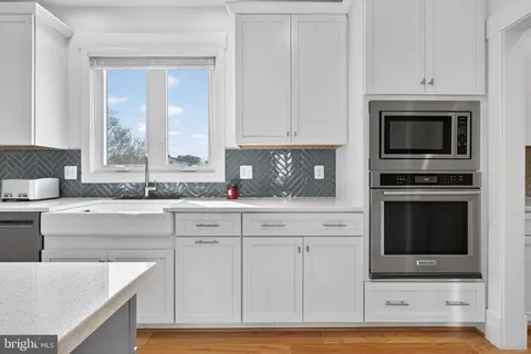 $1,670,000 | 1417 South Nelson Street, Arlington, VA 22204