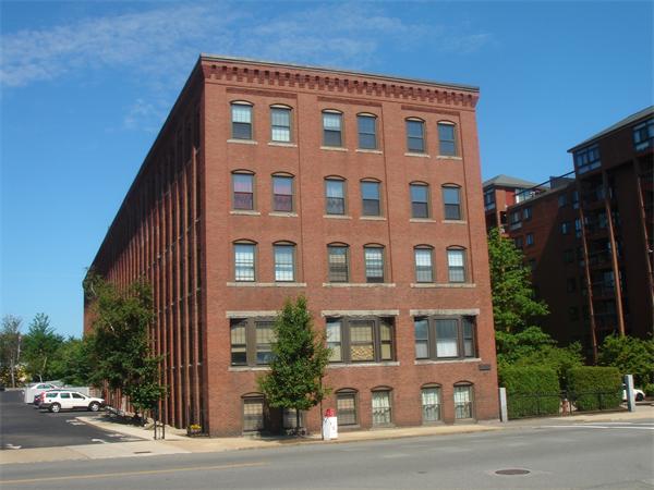 50 Rantoul Street, Unit 207S Beverly, MA 01915 - Photo 10 of 10 Gallery Image 10