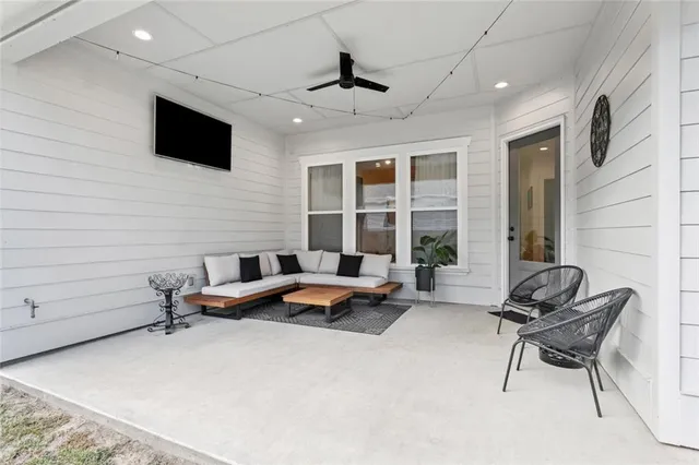 $393,000 | 19364 9th Avenue, Covington, LA 70433