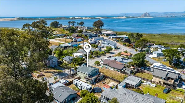 $949,000 | 1766 Fearn Avenue, Los Osos, CA 93402