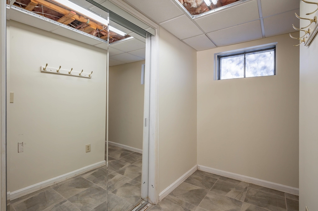 20 Debbie Drive Pelham, NH 03076 - Photo 30 of 42