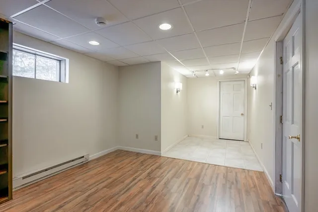 $619,900 | 20 Debbie Drive, Pelham, NH 03076