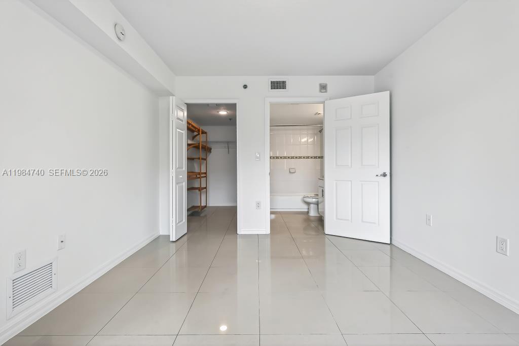 2475 Northwest 16th St Road, Unit 211 Miami, FL 33125 - Photo 16 of 29