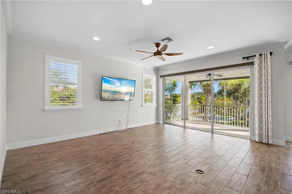 $3,000 | 6934 Avalon Circle, Unit 405, Naples, FL 34112