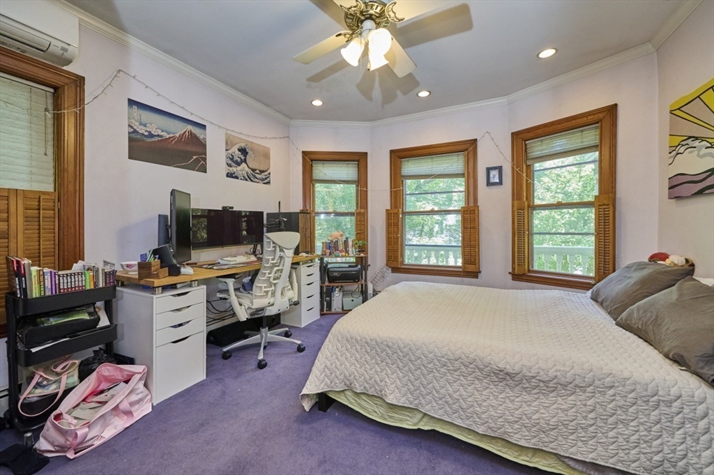 18 Atherton Road, Unit 1 Brookline, MA 02446 - Photo 10 of 17