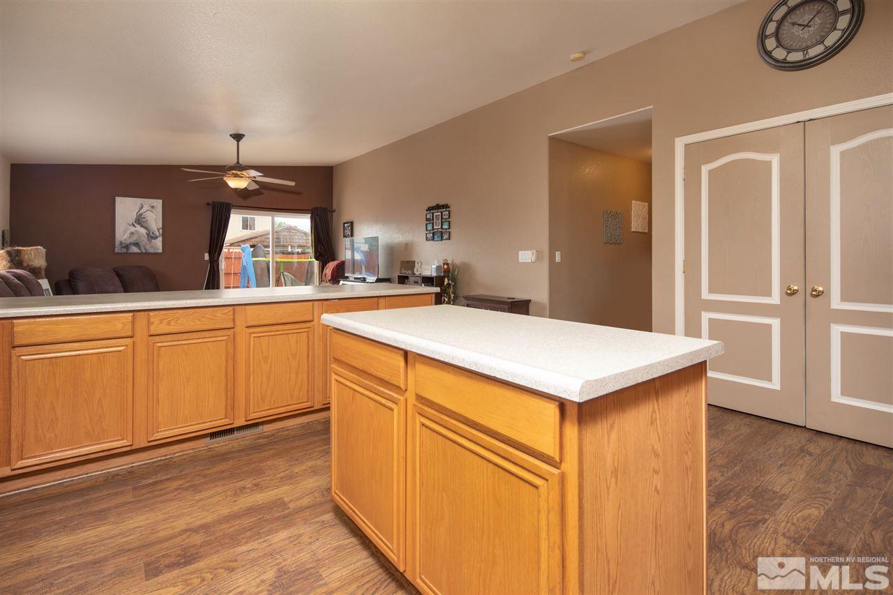 17634 Mayfield Court Reno, NV 89508 - Photo 7 of 15 Photo 7